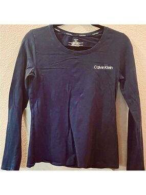 Calvin Klein Women’s Long Sleeve Black Shirt Boat Neck Size: Small